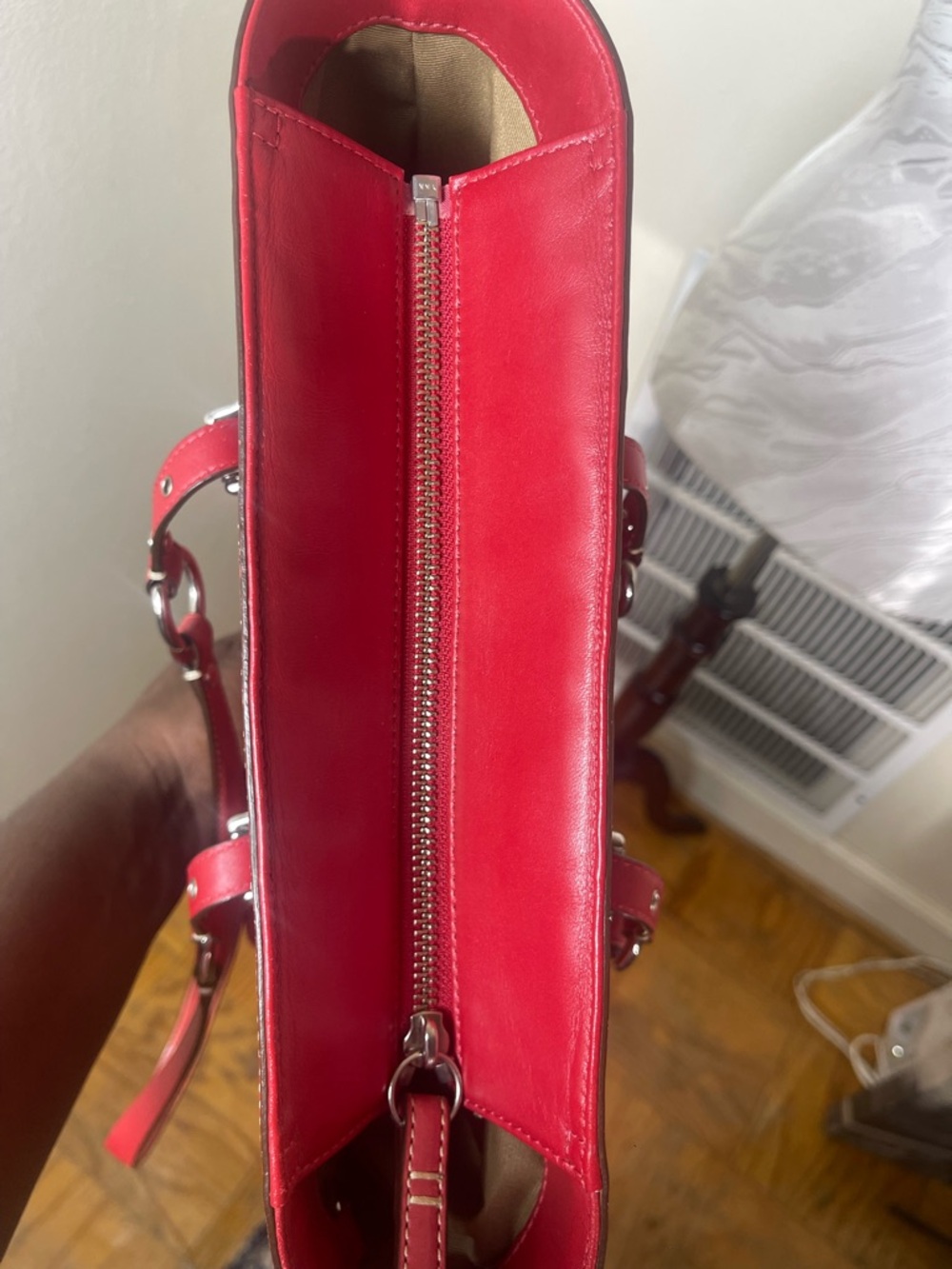 Vintage Y2K shoulder red tote bag - Picture 8 of 10